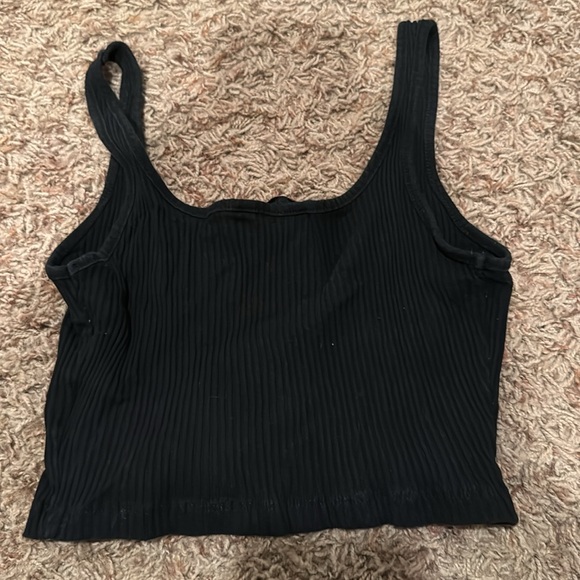 SHEIN Black Ribbed Crop Top | Size 4 - Picture 2 of 2